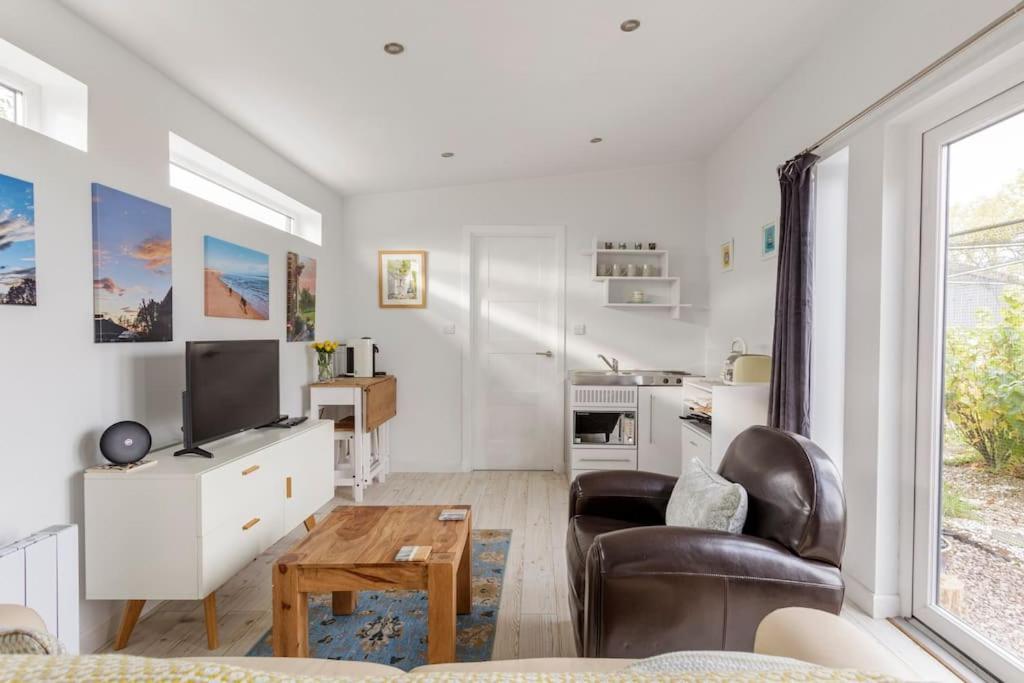 Cosy And Modern 1 Bedroom Garden House - Very Dog Friendly! Tarves Zewnętrze zdjęcie
