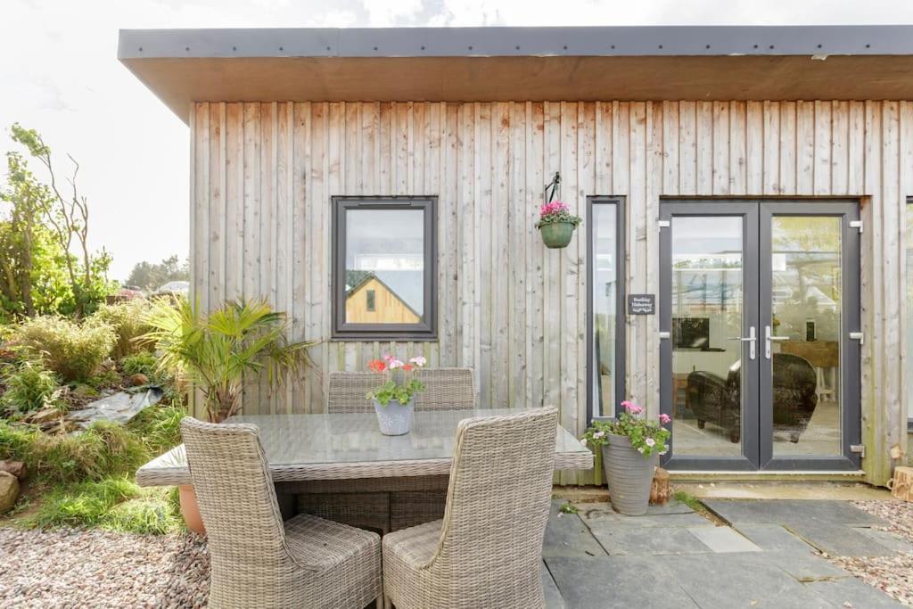 Cosy And Modern 1 Bedroom Garden House - Very Dog Friendly! Tarves Zewnętrze zdjęcie